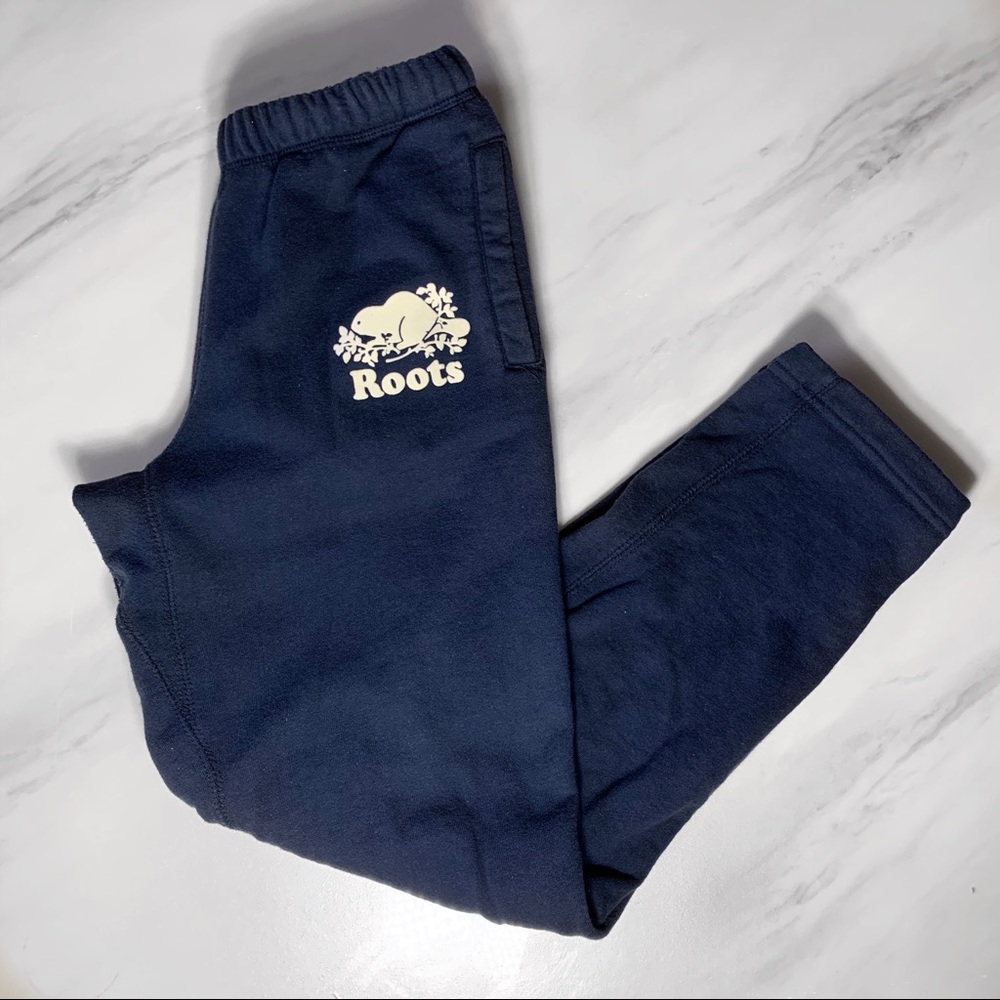 NAVY BLUE ROOTS SWEAT PANTS